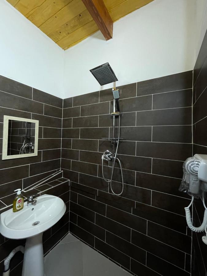 Royal Land Hotel Theth Luaran gambar